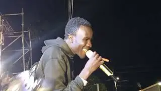 Aroji Chogo performing Min nyathina live at Kadalas Experience in Homabay