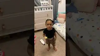 Cielo dice que su mamá huele mal 🤣