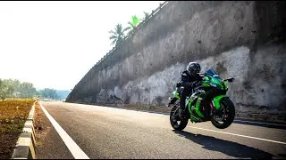 Kawasaki Ninja ZX10R wheelie