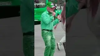 Девочка-лето. Москва. ВДНХ.