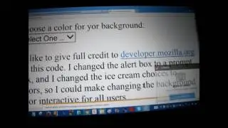 JavaScript onBlur and onChange Methods to Change Background Colors
