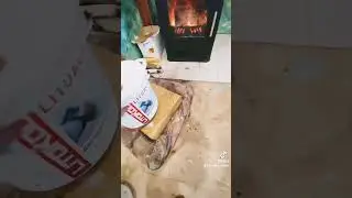 Утепляем входную дверь. Тёплый порог.