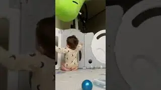 Аня так за тимусика переживает 😍😍😍