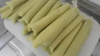 Fazendo geladinho de abacate cremoso e simples de fazer