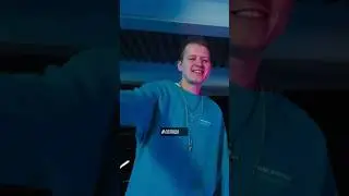Это знак, что нужно посмотреть клип 