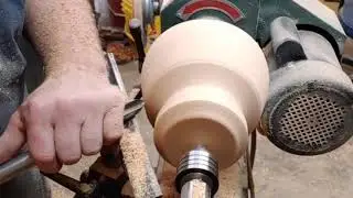 woodturning a pedestal bowl
