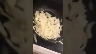 Cooking an onion snack