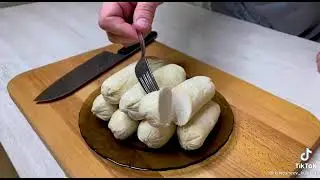 Куриные сосиски с сыром