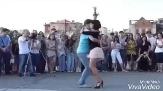 Пара хорошо танцует