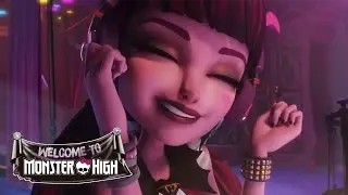 Draculaura Dreams of Monster Friends | Welcome to Monster High | Monster High