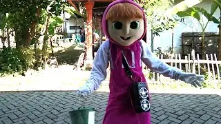 MASHA COSPLAYS !! COSPLAY MASHA DANCE ON MY WAY INSTRUMENTAL - Kostum Masha Ngamen