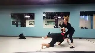 Caity Lotz getting in to fighting shape  / Sara Lance  /  The White Canary