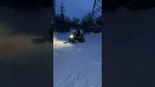 ДРИФТ НА КВАДРИКЕ ЗИМОЙ!?  #покатушка #квадроцикл #дрифт #shorts