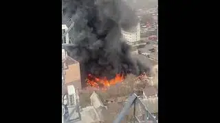 Ростов в здание ФСБ залетел громкий хлопок.