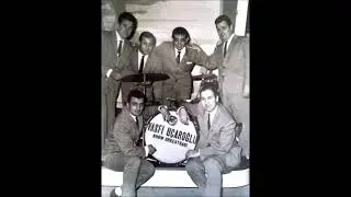 Nevzat Yalaz & Vasfi Uçaroğlu Orkestrası - Zeynebim