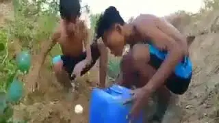 Wow luar biasa Trik nya!! Cara Kreatif Untuk Menangkap Ular
