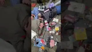 Как наказывают мародёров.