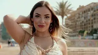 CHUSCO FLX - CON UN BESO💋 (Official Music Video) [FLXPERIENCIAS]