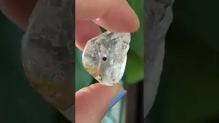 W6019-phenakite-nigeria-rough-74.39-ct-ravenstein