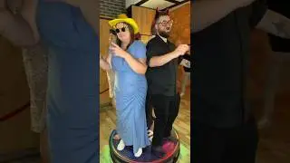 🎥 Fotobudka 360 poleca się na wynajem w województwach opolskim, dolnośląskim i śląskim🌀