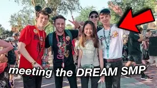 I met the DREAM SMP at DISNEYLAND!