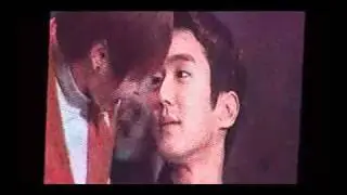 [Cut+ENGSUB] 101106 Leeteuk kissed on Siwon's cheek