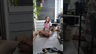 G-ma stretches and releases 