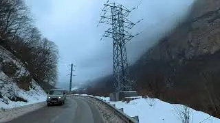 Дорога у обрыва