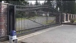 ALEKO® AC2000 Sliding Gate Opener
