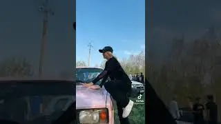 А мой мальчик едет девятке💕