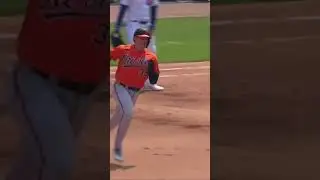 Adley Rutschman cranks his 10th home run of the season!