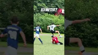 Torwart foult? Ist das ein Elfmeter?