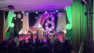 Современные ХИТЫ под народные БИТЫ
