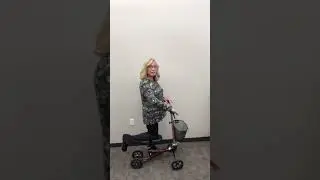 Here's how to properly operate a knee scooter for foot or ankle injuries