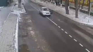 В Анапе сбили местного бомжа