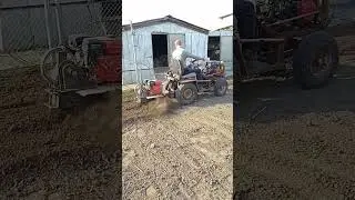 Минитрактор + мотоблок = лëгкая вспашка деревенского огорода