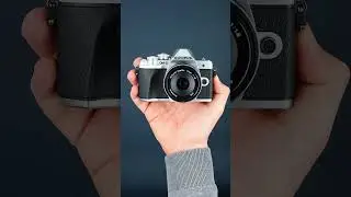 Camera Modernă cu Design Retro: Olympus E-M10 Mark III