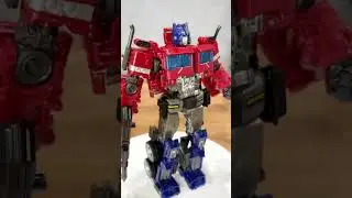 Робот трансформер Optimus Prime Bazumi