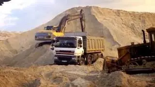 Cамосвалы 30 тонн