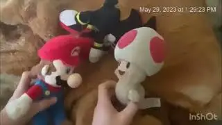Mario and Luigi plays Roblox Doors but something paranormal happens