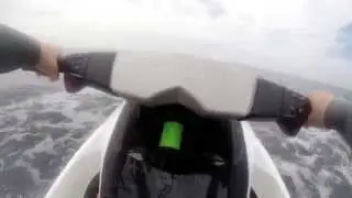 Diversión en moto acuática