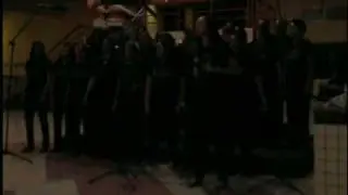 ESTÁ A BRILHAR
