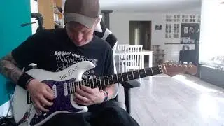 Rainbow in the dark guitar solo (cover). Attempt 1