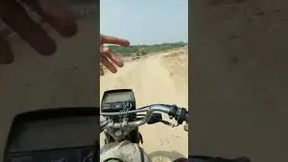 is easy commander Pakistan nahi milega