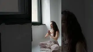 Sexy💋 yoga in pantyhose _ Yoga Flow _Flexibility Middle Splits Stretch _Sexy stretching in pantyhose