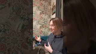 Когда сидишь за столом и пытаешься вспомнить как познакомились