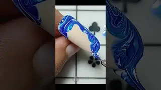 Easy Nail Art   #nailartdesigns #nails #youtubeshorts #naildesigns #nailicious #nailart
