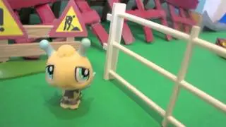 LITTLEST PET SHOP. DANGER IN THE ROLLER COASTER. (PELIGROSA MONTAÑA RUSA)