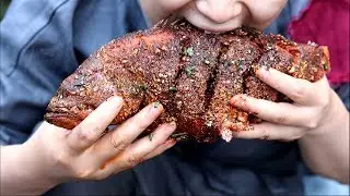 【Shyo video】Fish must be so addicted, one person squats, eats and wants to eat