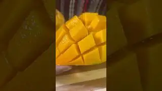 How to cut Mangoes into Cubes